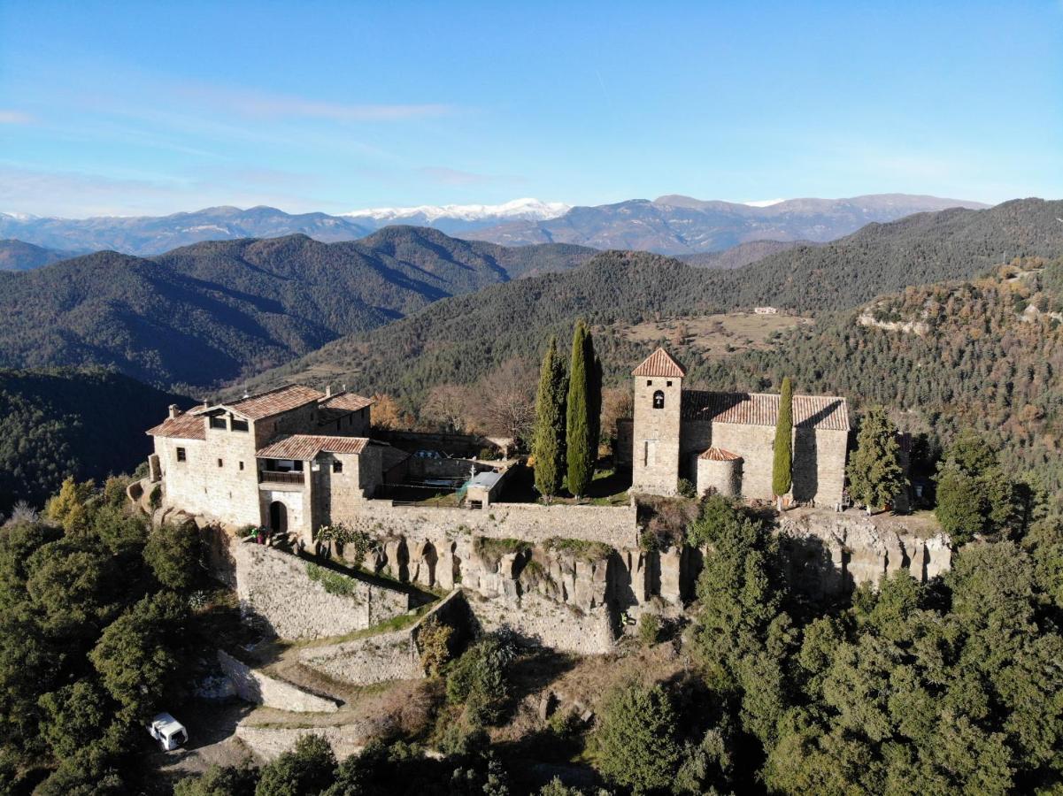 Castell De Llaes Villa Bagian luar foto